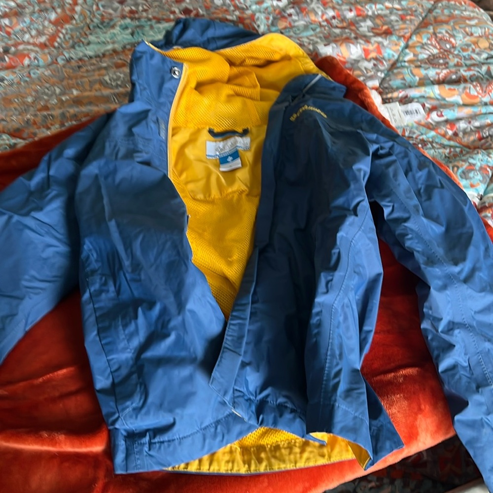 Boys Columbia rain jacket size 8